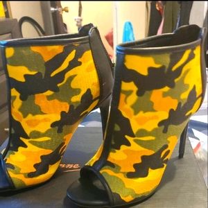 Camouflage Ankle Boots